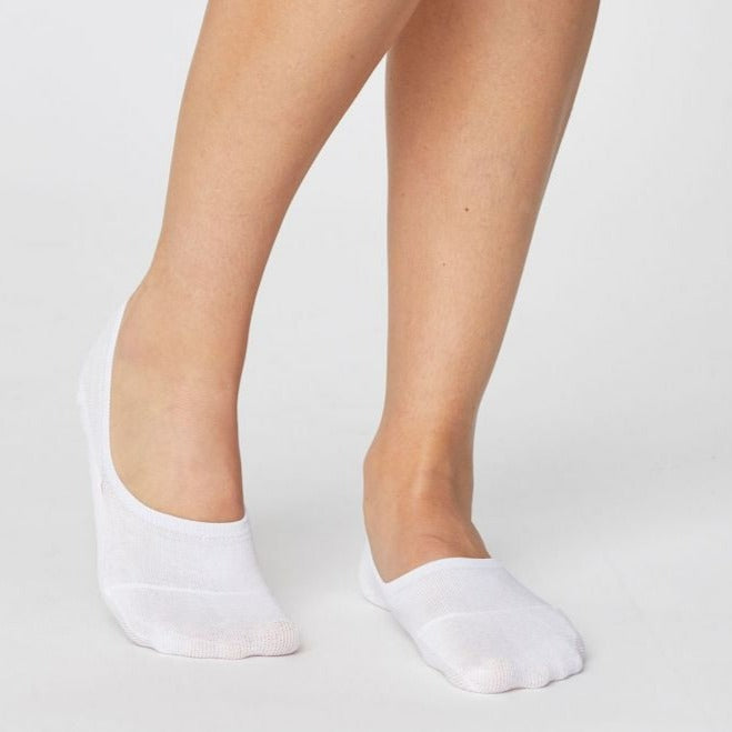 No Show Bamboo Socks - White